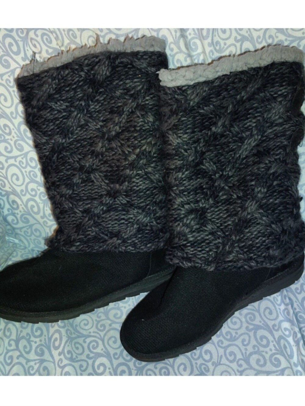 Muk Luks Size 9 Women's Winter High Top Boots Black & Gray Fleece Lined Cozy